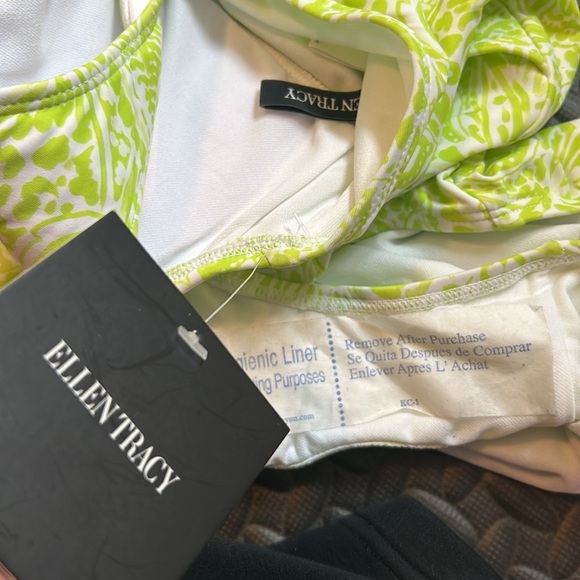 Ellen Tracy Green One Piece Swimsuit  Size 8 - Picture 10 of 10